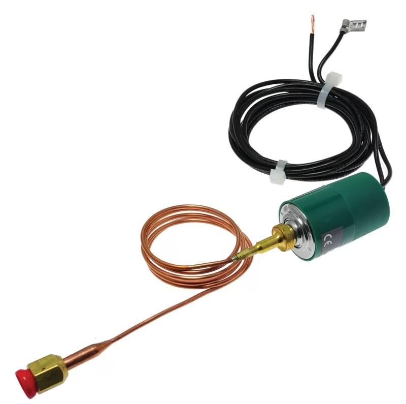 Rheem Low Pressure Limit - Low Ambient Control - 220 psig, Auto Reset, 1/4 in. Flare (Female SAE) Connection - 47-25343-05
