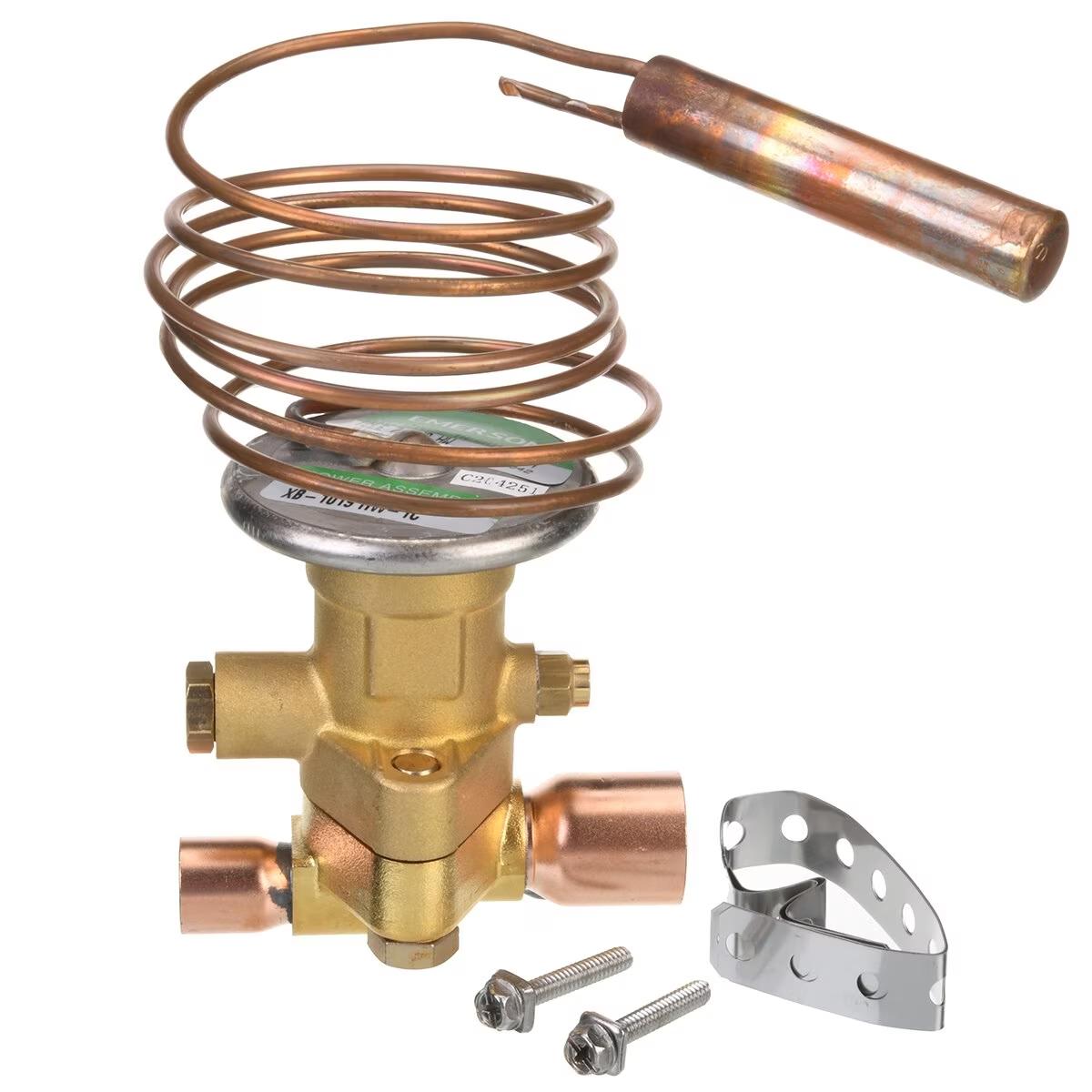 Rheem Expansion Valve (TXV) - R-22, 7-1/2-Ton, 5/8 in. Inlet, 7/8 in. Outlet - 61-40533-03